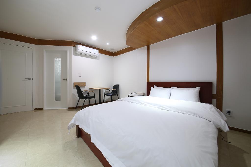 Abata Business Hotel 高阳市 外观 照片