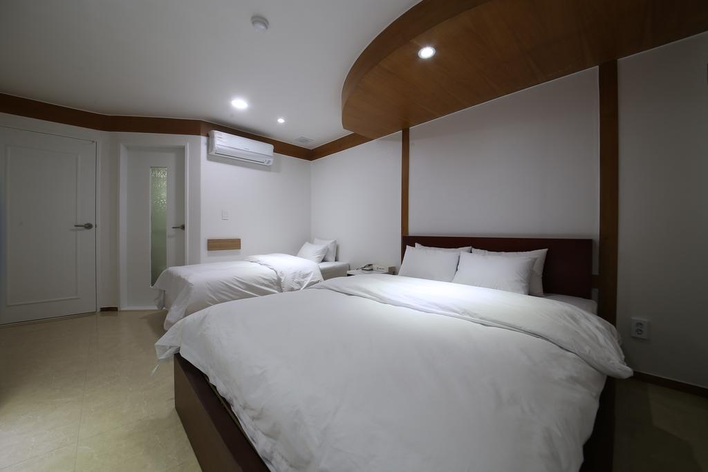 Abata Business Hotel 高阳市 外观 照片