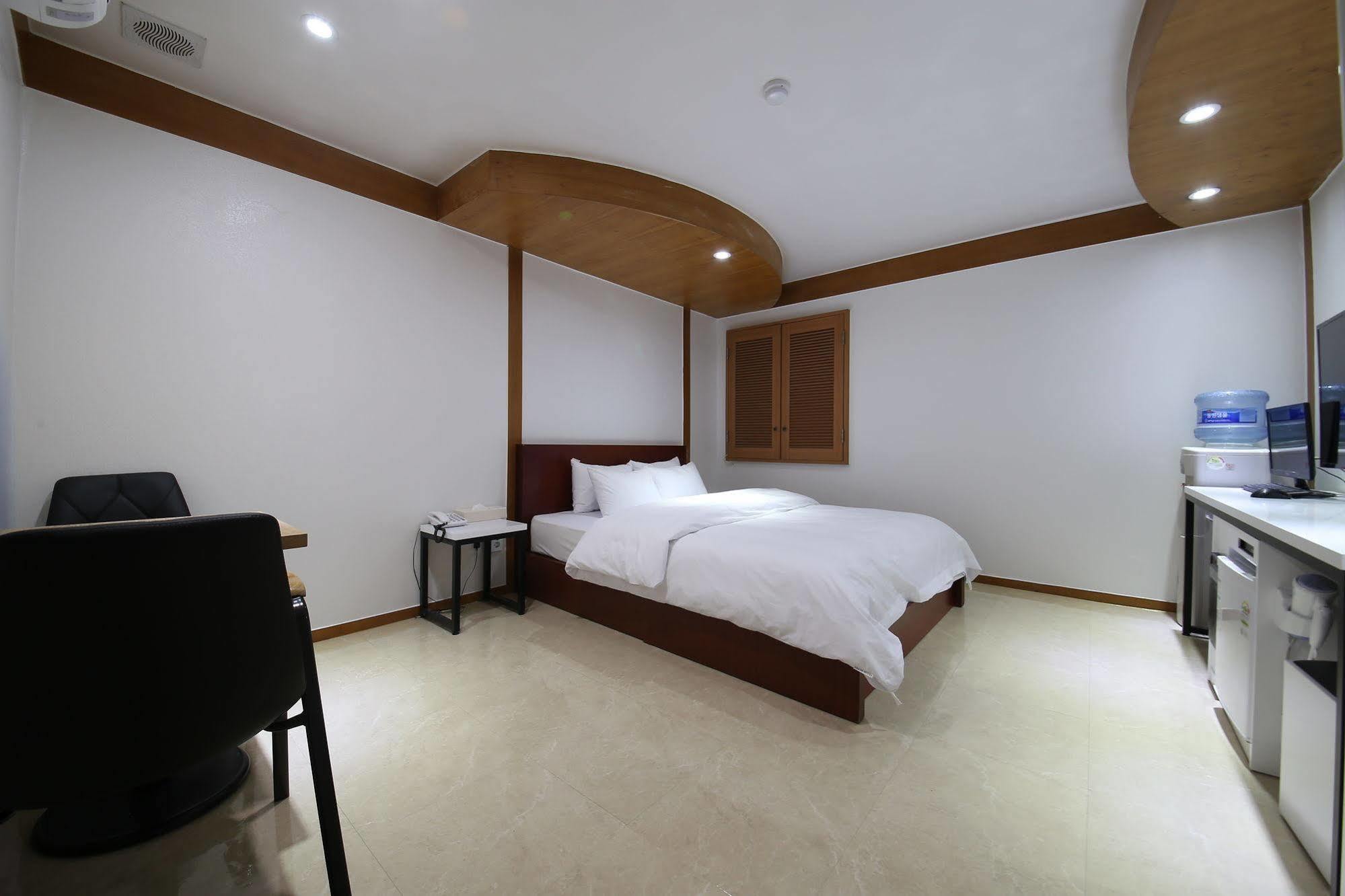 Abata Business Hotel 高阳市 外观 照片